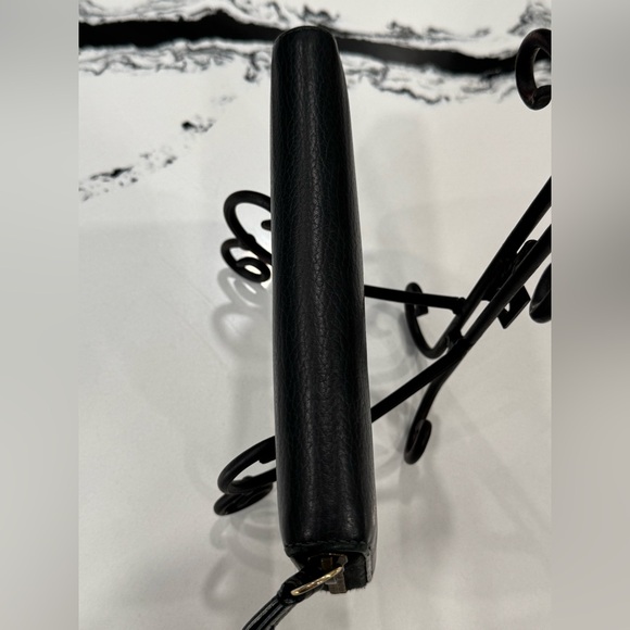 Gucci GG Marmont Bow Zip Around Wallet Black Leather Gold Logo - Picture 6 of 13